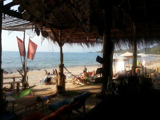 Chilly Beach Bar