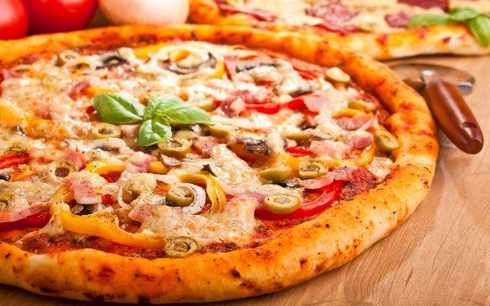 Lee Pizzeria & Restaurant