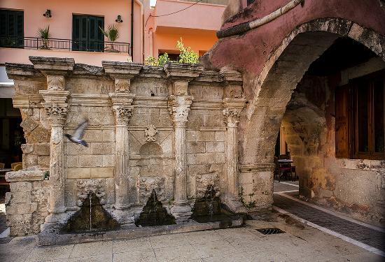 Venezianischer Brunnen Rimondi