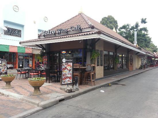 Bistro Wine & Cafe