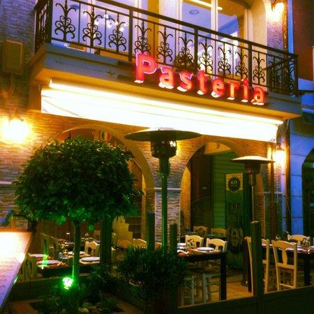 Pasteria Trattoria