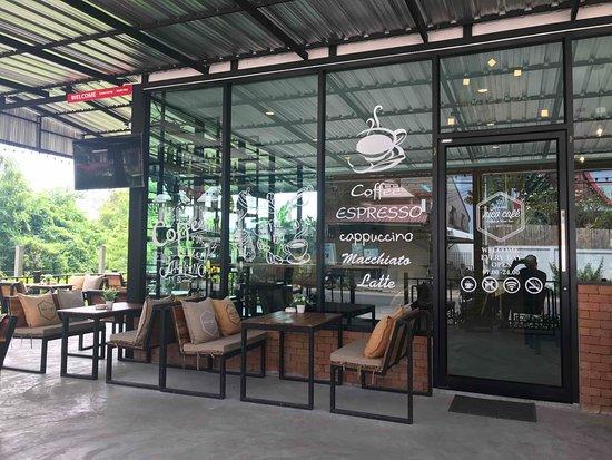Nico Cafe & Wine Bar