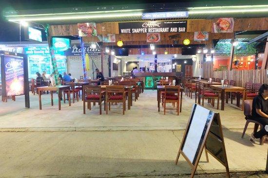 White Snapper Restaurant & Bar