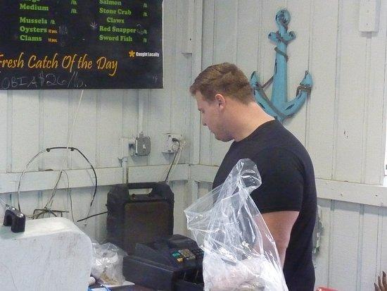 Barnacle Bill's Fresh Seafood Market