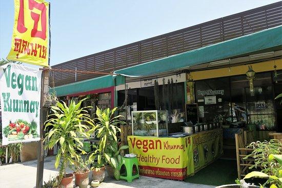 Khun Nay Vegan