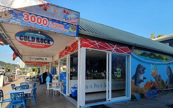 Cold Rock Ice Creamery