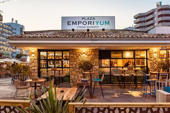 Plaza Emporiyum