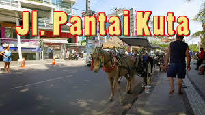 der Jalan Pantai Kuta