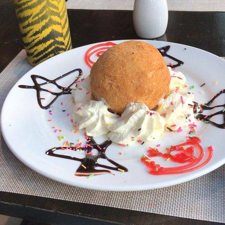 Dee-Lish Bar & Restaurant