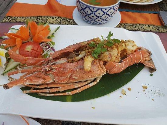 Lipa Lodge Beach Resort