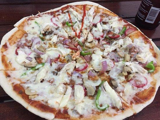 Lola's Pizza
