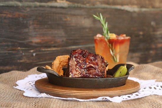 Bosscat Kitchen & Libations