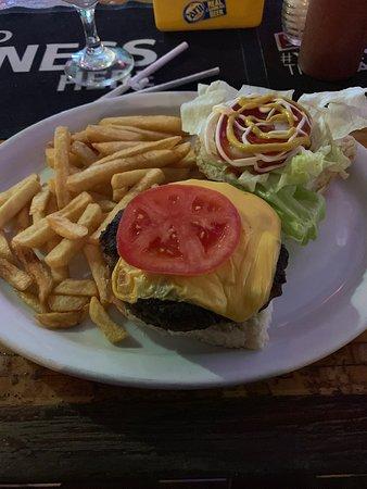 Putters Bar and Grill