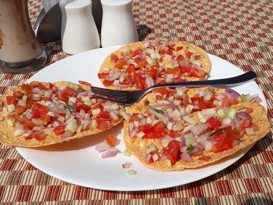 snoopy Bar & Restaurant