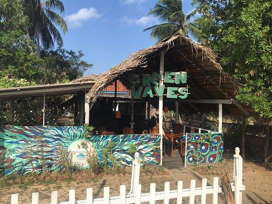 Green waves veg cafe