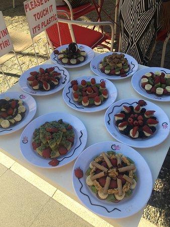 Waffle ci Akin
