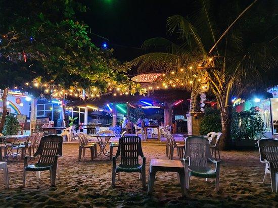 So Good Restaurant And Bar