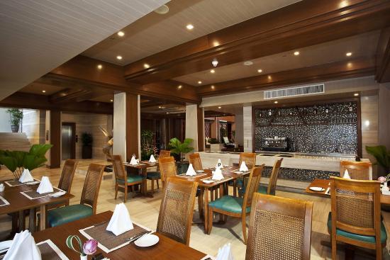 Dokbua Lounge