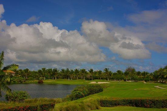 Cocotal Golf & Country Club