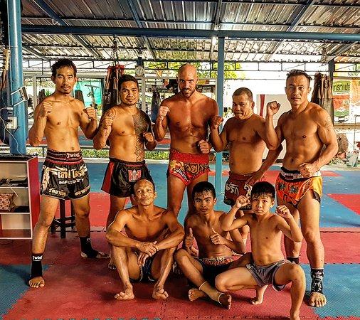 Muay Thai Chinnarach Boxing Camp