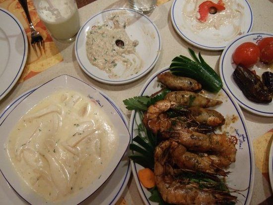 El Mina Restaurant