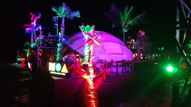 Noa Beach Club