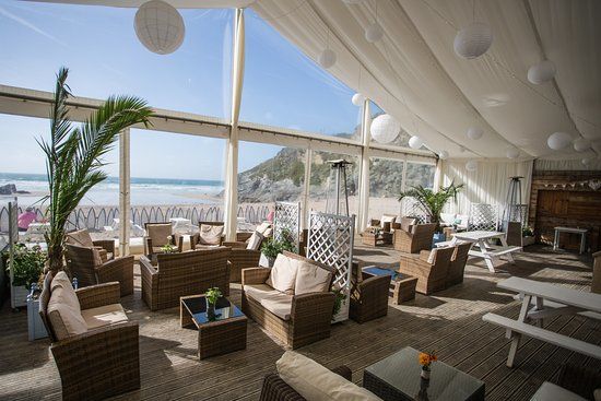 Lusty Glaze Beach Restaurant