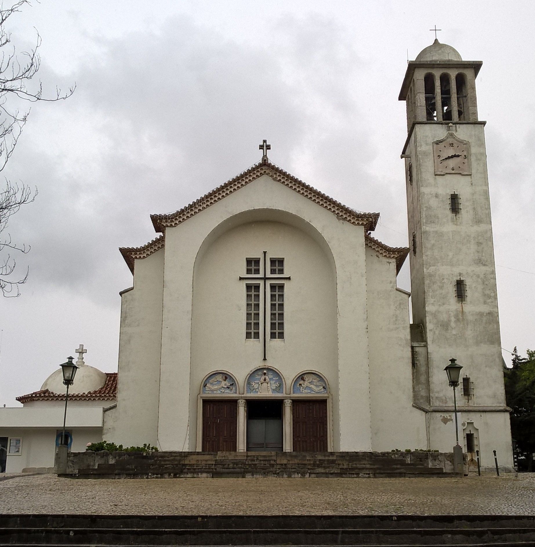 Igreja Paroquial da Parada