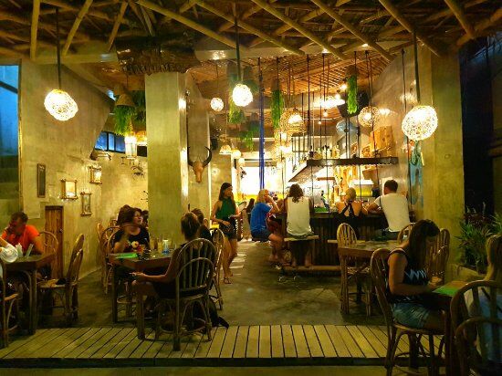 Happiness Beach Bar